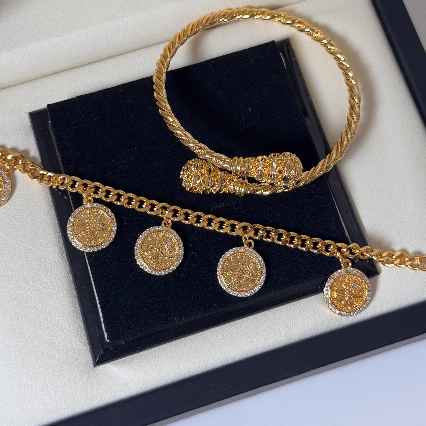 Latifa Stack
