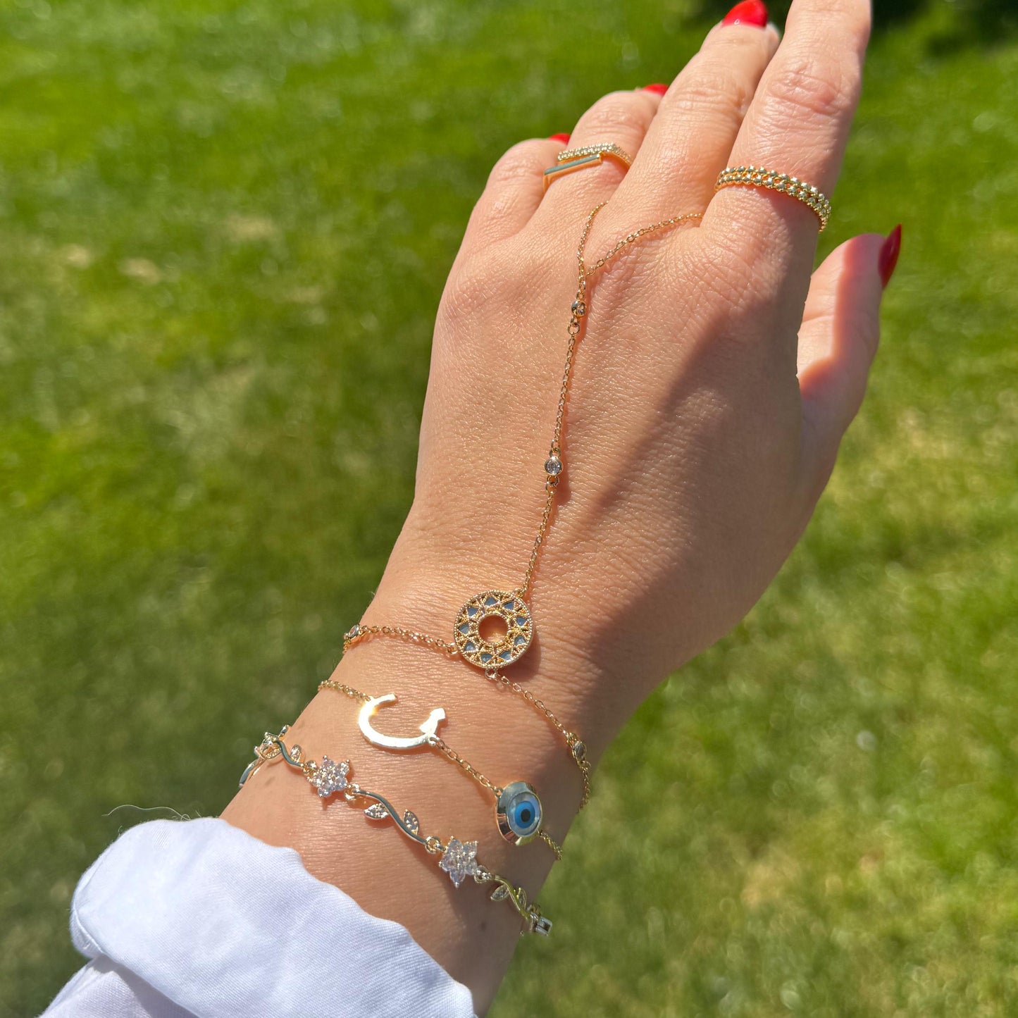 Deana Hand Chain