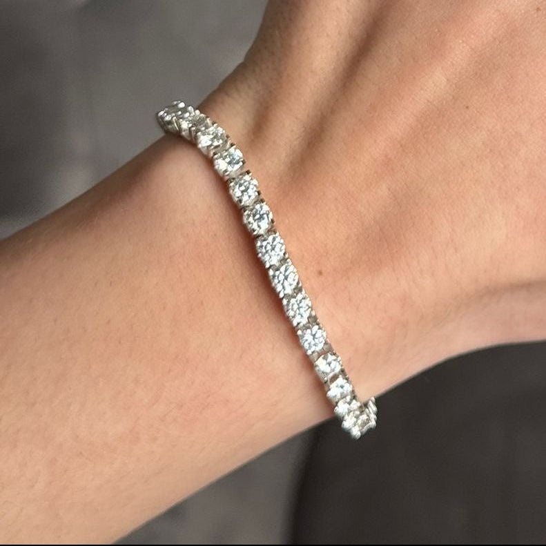 4mm Moissanite Tennis Bracelet – 7” Luxury Sparkle