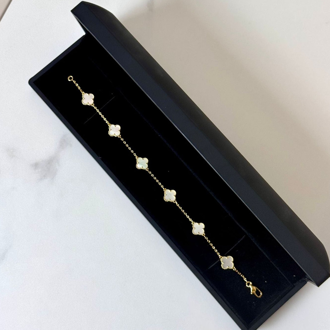 White Mini Clover Bracelet – Gold Plated Elegance