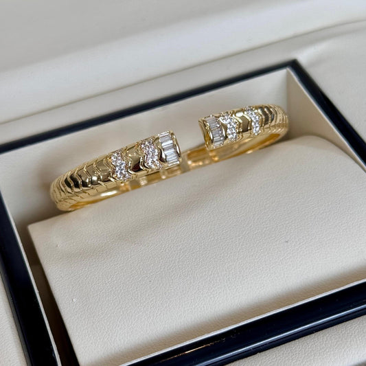 Himo Bangle
