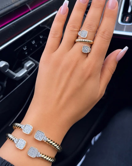Sandy Set Of Bangle & Ring