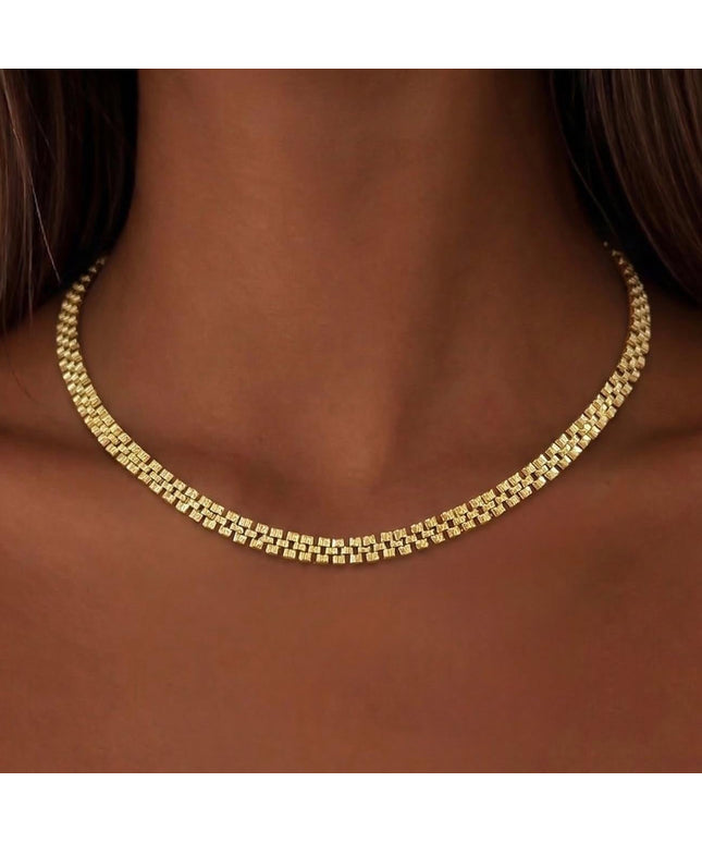 Rolan Necklace