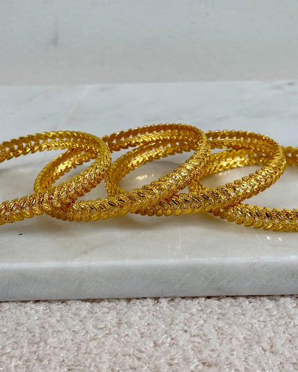 Leaf Design Bangle