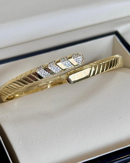 Himo Bangle