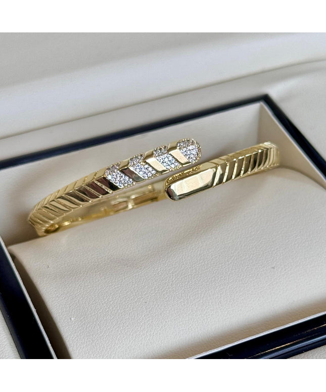 Himo Bangle
