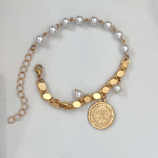 Coin Bracelet With Pearls