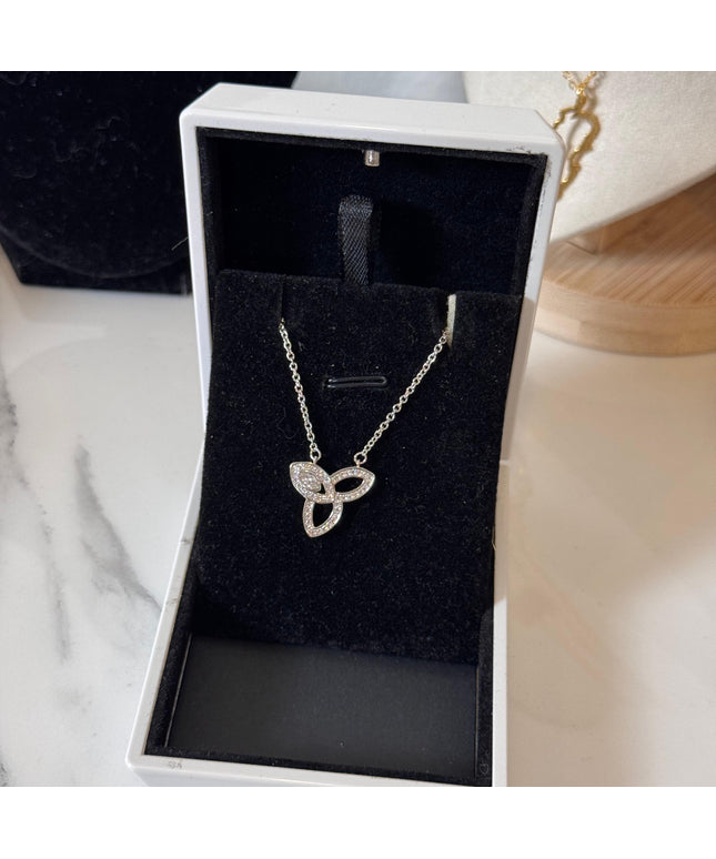 Faten Necklace