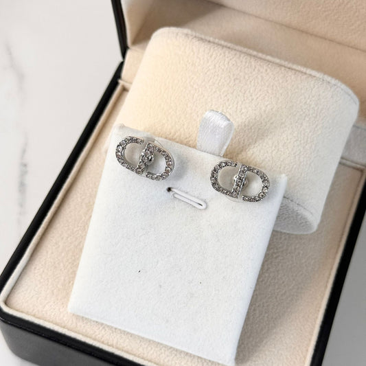 Dio Earings in Silver
