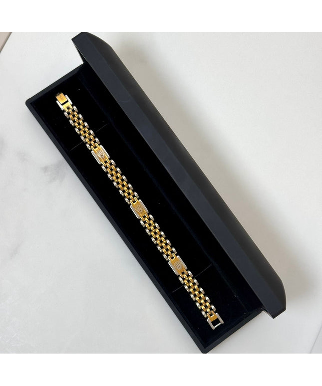 Dolan Bracelet – Elegant Gold Plated Minimal Style