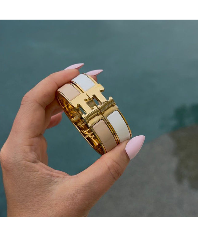 Hana Bangle