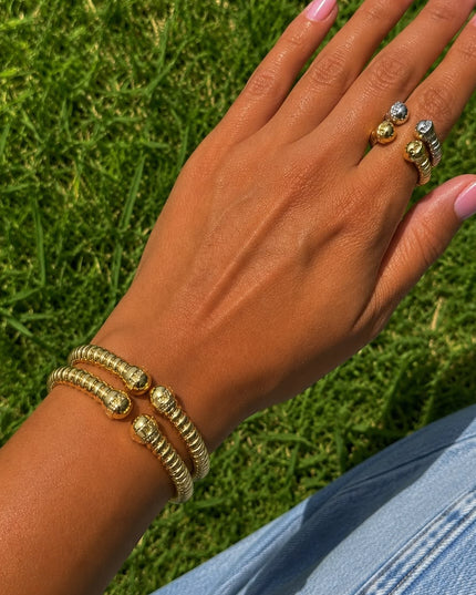 Himo bangles & rings