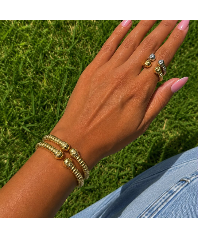 Himo bangles & rings