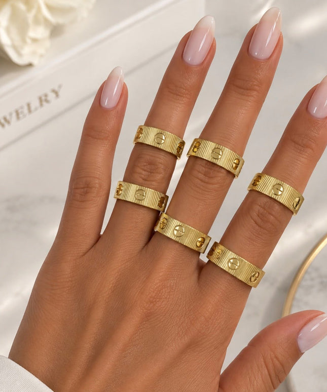 Unlimited Love Ring