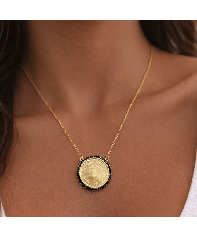 Lira Necklace With Black Zircon Frame