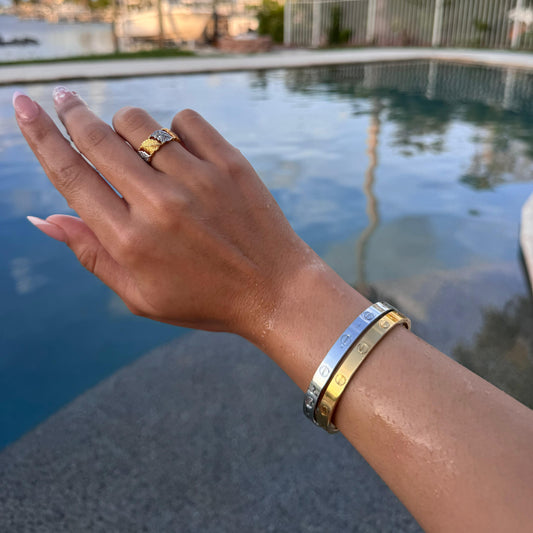 Love Bangle