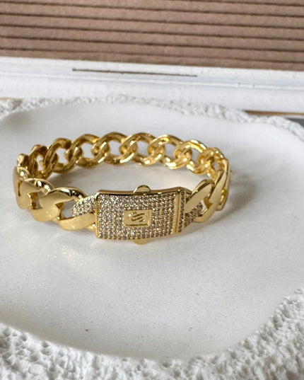 Noura Bangle 