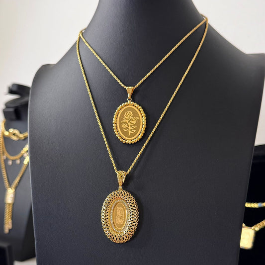 Oval Onsa Necklace – Gold Plated Elegant Design (2 Choices)