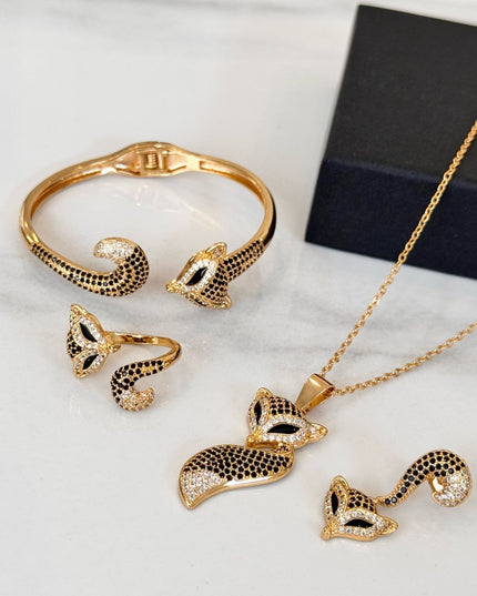 The trending Fox Set 