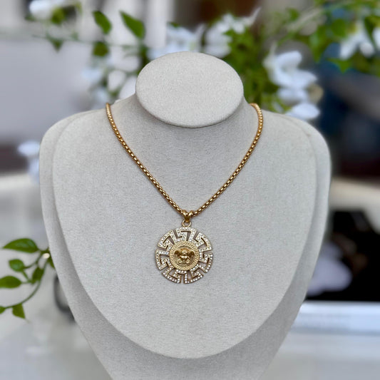 Vera Necklace