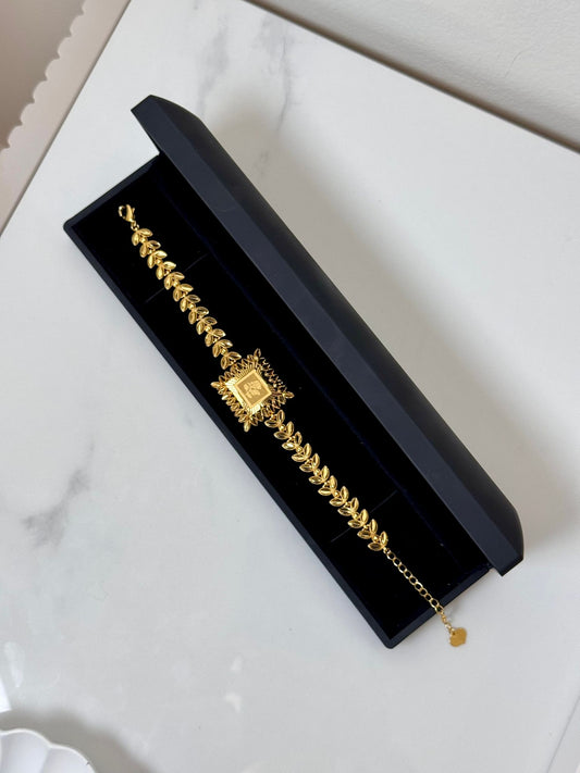 Dubai Bracelet – Elegant Gold Plated Design